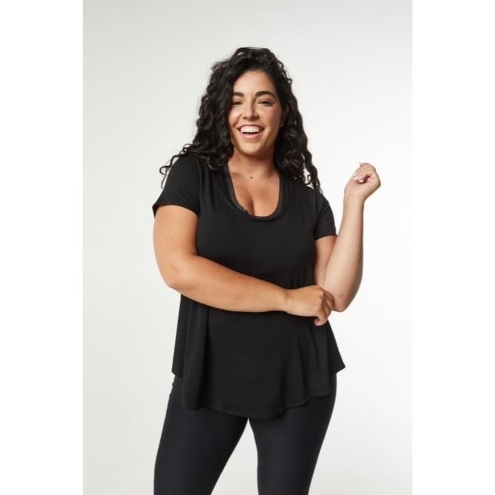 SheBird Flawless Short Sleeve Bra Tee Women’s Short Sleeve Sz 7 / XL Black
